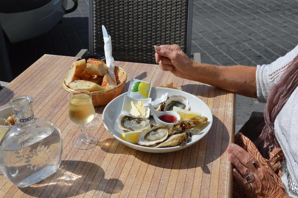 Hotel Restaurant L'Escale Le Grau-dʼAgde Exterior foto